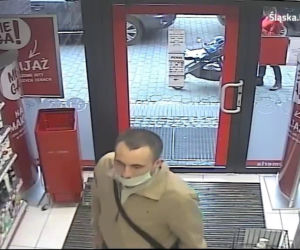 Zabrze: Weszli do drogerii i ukradli perfumy? Rozpoznajesz ich? [ZDJĘCIA]