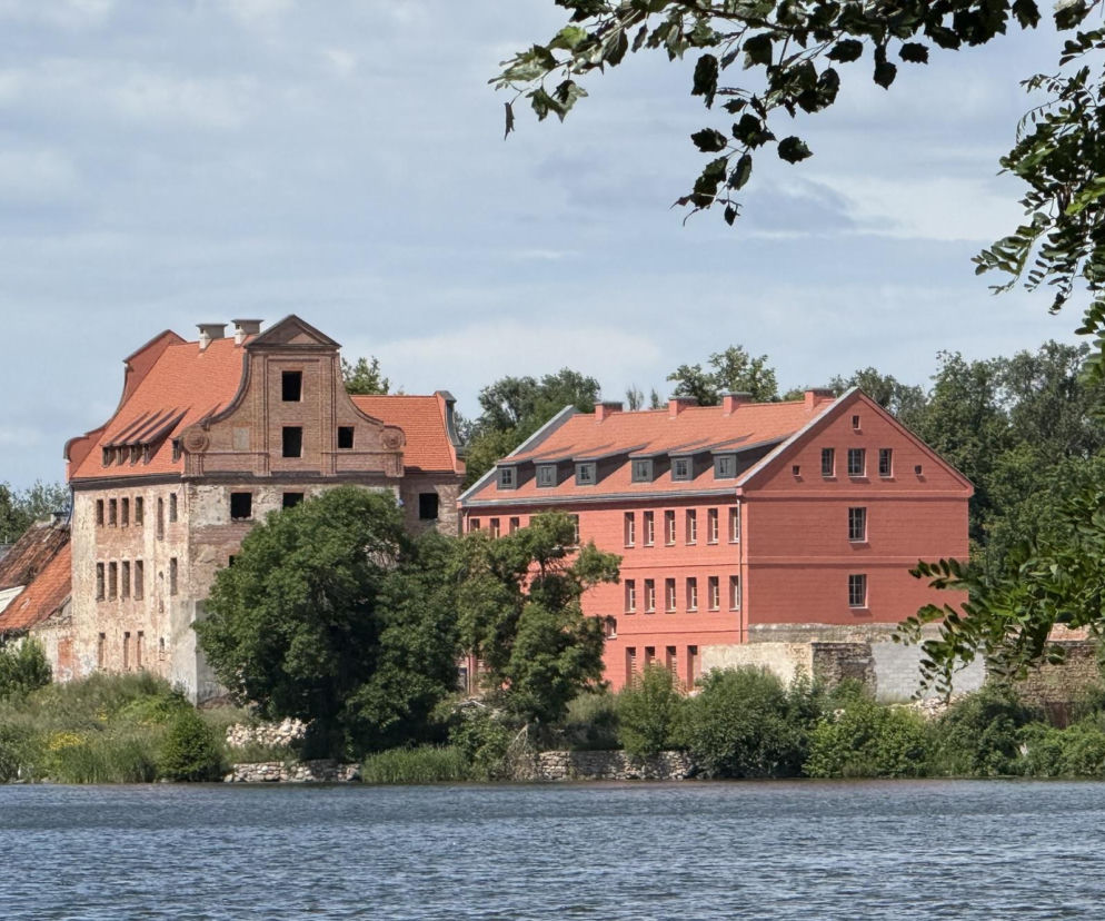 Dawny zamek krzyżacki w Ełku zmienia się w luksusowy hotel