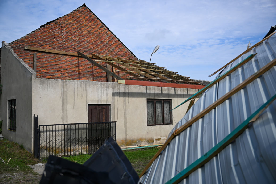 Straż pożarna usuwa skutki nawałnic. Ponad 100 interwencji na Podkarpaciu!