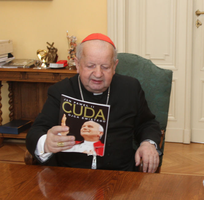 Kard. Dziwisz