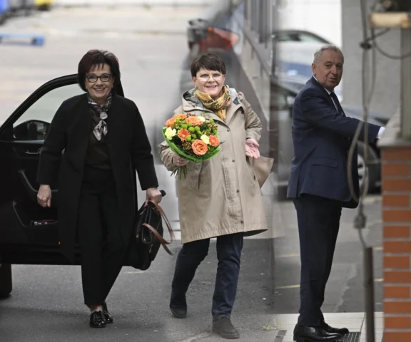 Pilne spotkanie w siedzibie PiS. Prezes wezwał wszystkich!