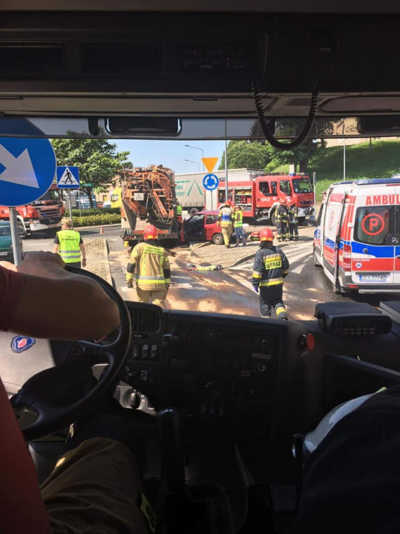 Śląskie. ŚMIERTELNY wypadek w Cieszynie. Nie żyje kobieta [ZDJĘCIA]