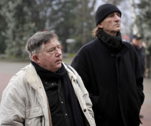 Mieczysław Hryniewicz od lat zachwyca widzów. Tak zmieniał się gwiazdor „Na Wspólnej”