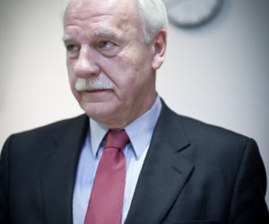 Andrzej Olechowski