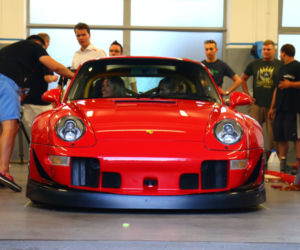 Akira Nakai San buduje Porsche 911 RWB