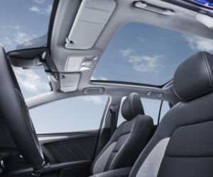Toyota Avensis Touring Sports lifting 2015