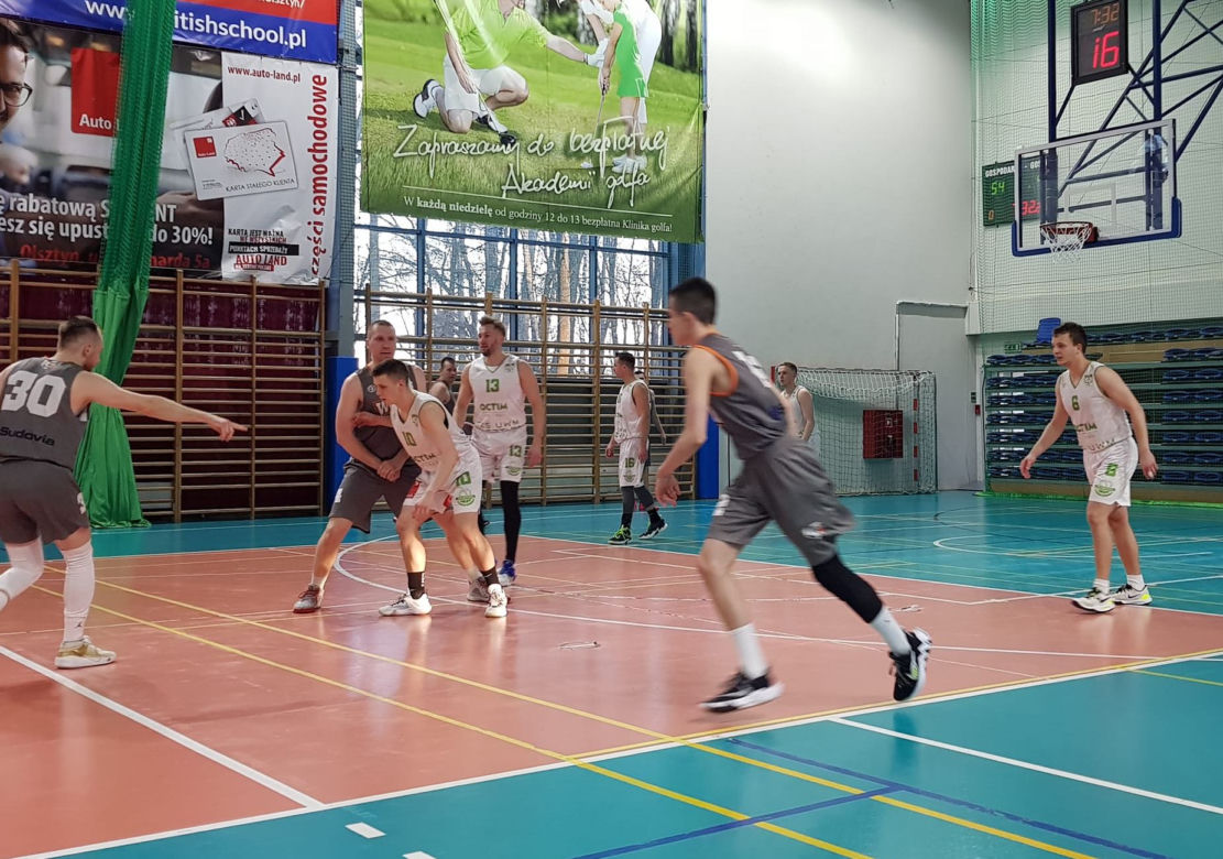 III liga koszykówki  AZS UWM Olsztyn - SKS Wilki Ełk