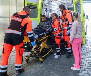 Szpital św. Anny, odcinek 82: Szpital na skraju bankructwa! Nowy dyrektor zapowiada radykalne zmiany