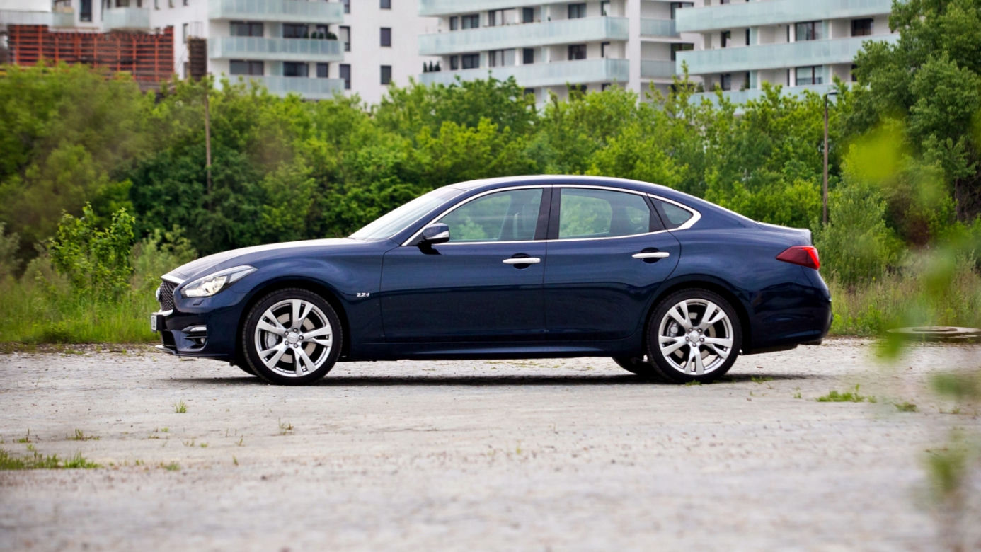 Infiniti Q70 2.2d Sport Tech
