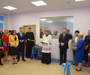 Będą się uczyć pomagania prawdziwym pacjentom na fantomach ludzi