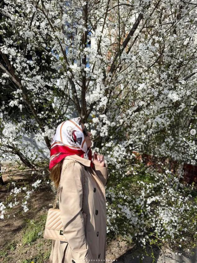 Marta Manowska ze święconka