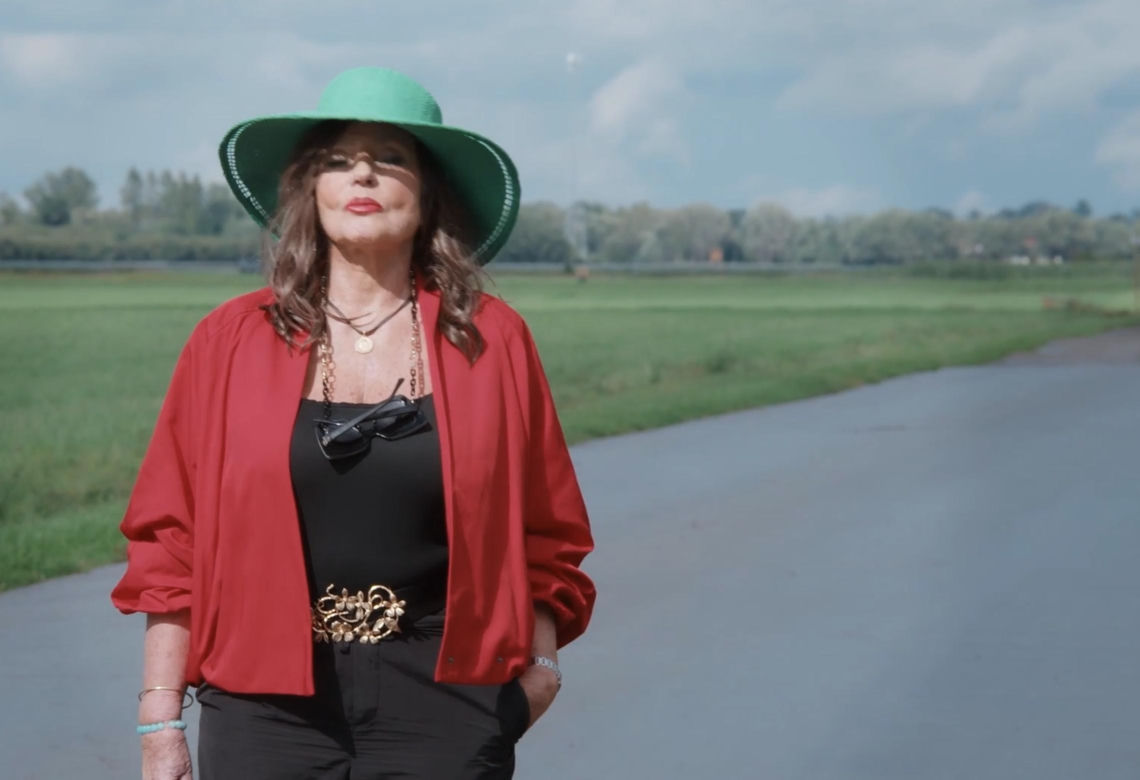 M jak miłość. Simona (Agnieszka Fitkau-Perepeczko)