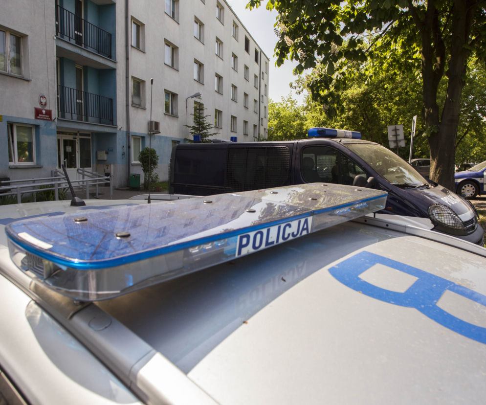 Brutalne zabójstwo pod Bydgoszczą, nie żyje mężczyzna. Znajomy ZADŹGAŁ go nożyczkami?