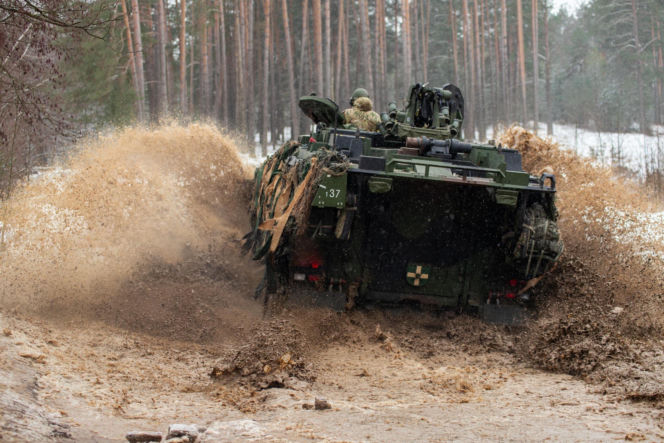 Bundeswehra czeka na Boxery. Kluczowy projekt "Arminius" o wartości 40 mld euro napotyka problemy