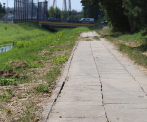 Nieudany remont chodnika