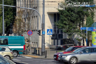 Tajemnicza walizka pod MON. Ruszyli pirotechnicy