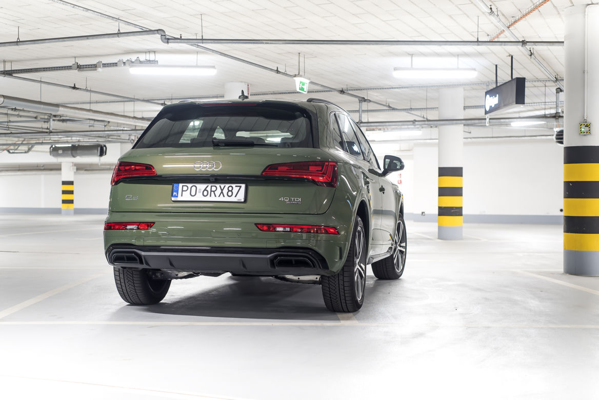 Audi Q5 S line 40 TDI quattro S tronic (District Green)
