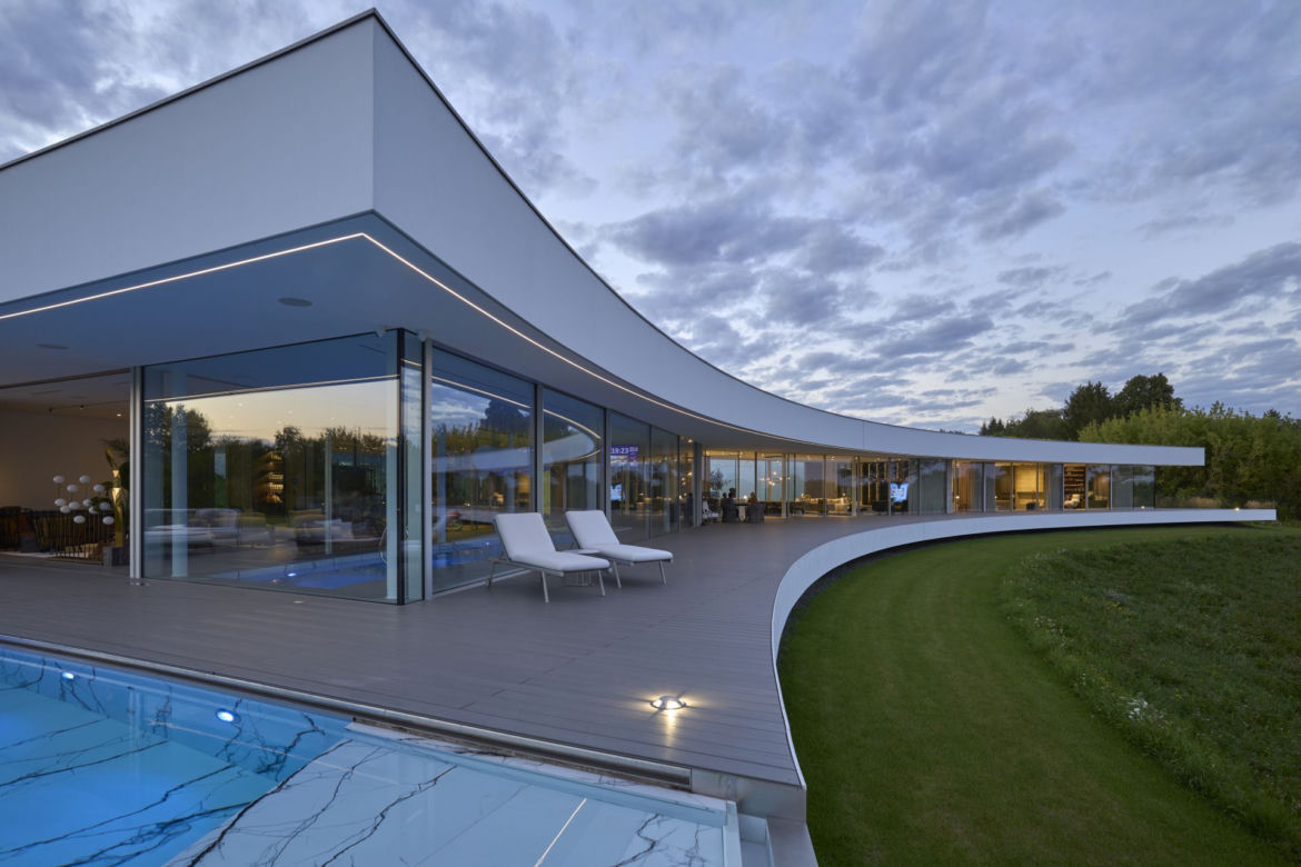 Dune House willa pod Warszawą. Autorem projektu jest Przemek Olczyk z Mobius Architekci