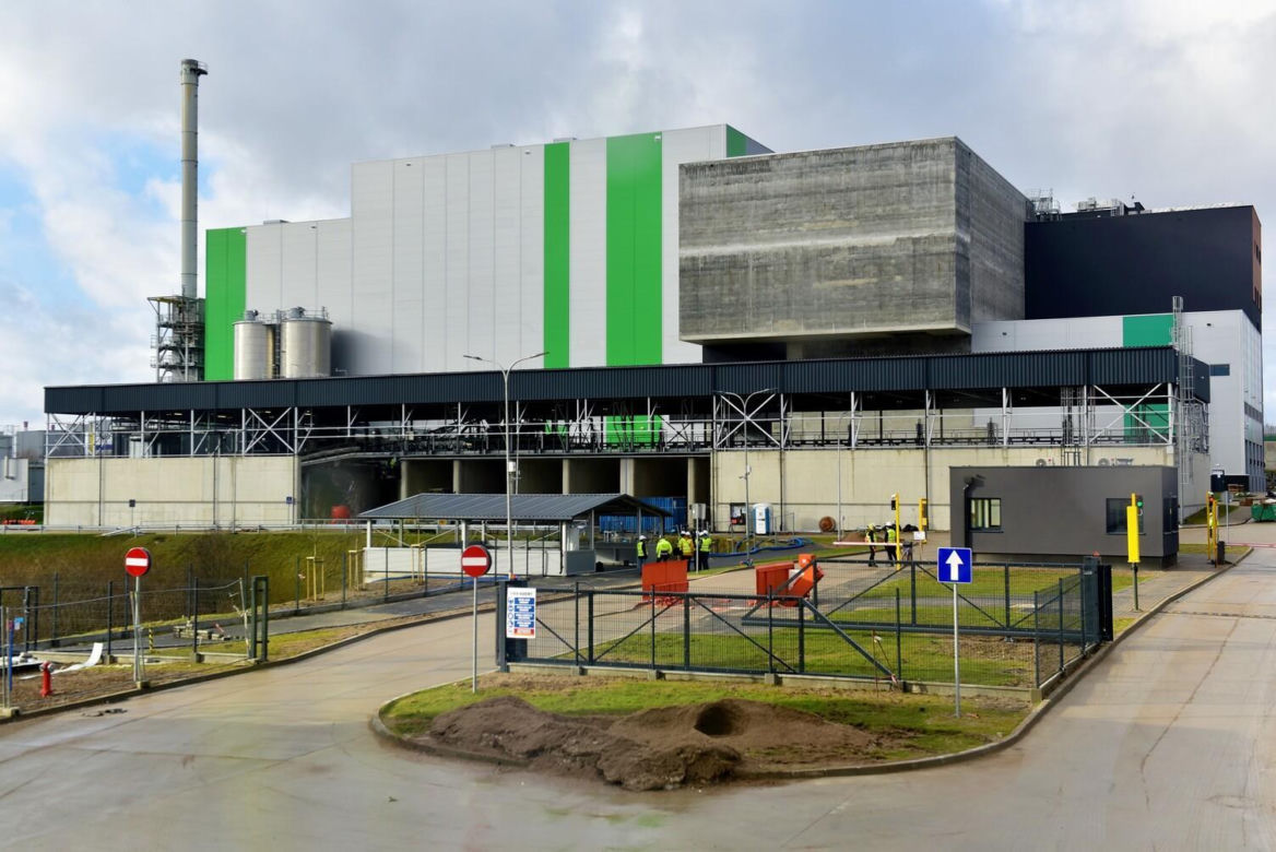 Trwa rozruch olsztyńskiej spalarni śmieci. Tak wygląda od środka [ZDJĘCIA]