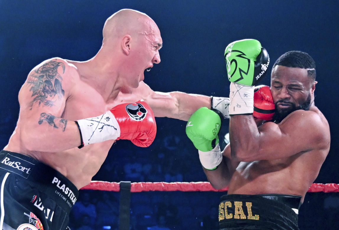 Michał Cieślak - Jean Pascal. Polak tymczasowym mistrzem świata WBC