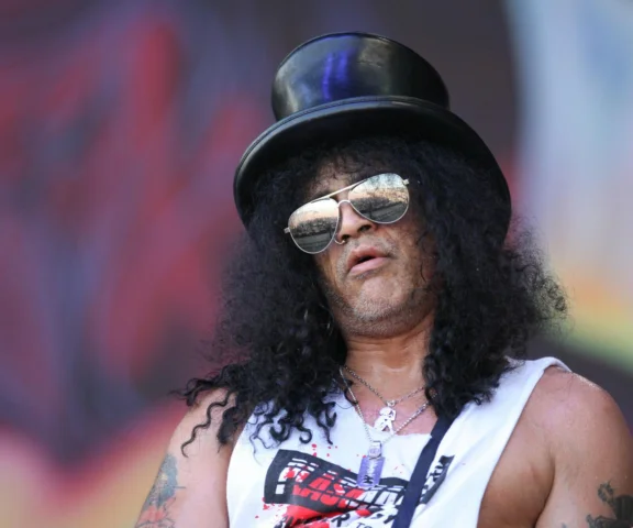 Slash nie miał żadnych ambicji. Chwycił za gitarę na dwie sekundy i reszta przestała się liczyć