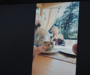 M jak miłość odc. 1898. Baczewski (Arkadiusz Głogowski) na nagraniu żony