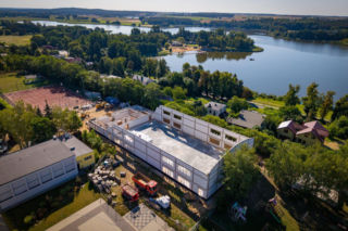 Budowa hali sportowej w Osiecznej
