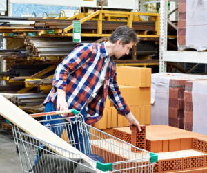 Ceny materiałów budowlanych lekko w dół pod koniec roku