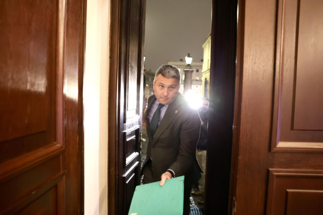 Afera przed IO. Piesiewicz i Małysz przyjechali do ministra sportu