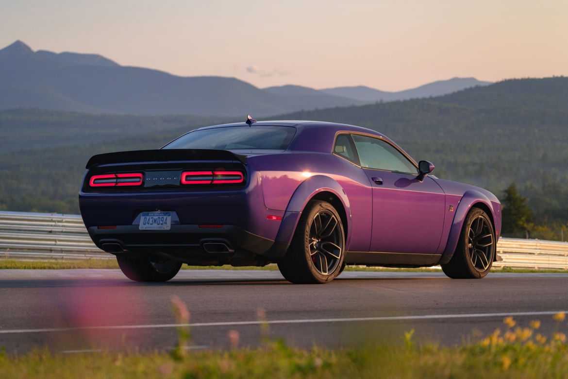 Dodge Challenger R/T Scat Pack Widebody