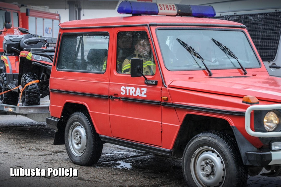 Wielka akcja poszukiwawcza w Gorzowie. 30-latek zniknął po wyjściu z komendy policji [ZDJĘCIA].