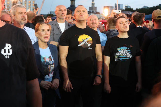 Rodzina Nawrockich śpiewała (nie)zakazane piosenki! Tak zakończyli 82. rocznicę Powstania Warszawskiego