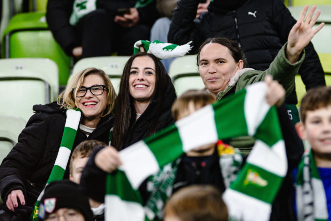 Lechia Gdańsk - Górnik Zabrze, zdjęcia kibiców i zawodników z meczu 18, kolejki PKO BP Ekstraklasy