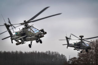 Holenderski AH-64E Apache