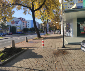 Słupki na ul. Czachowskiego