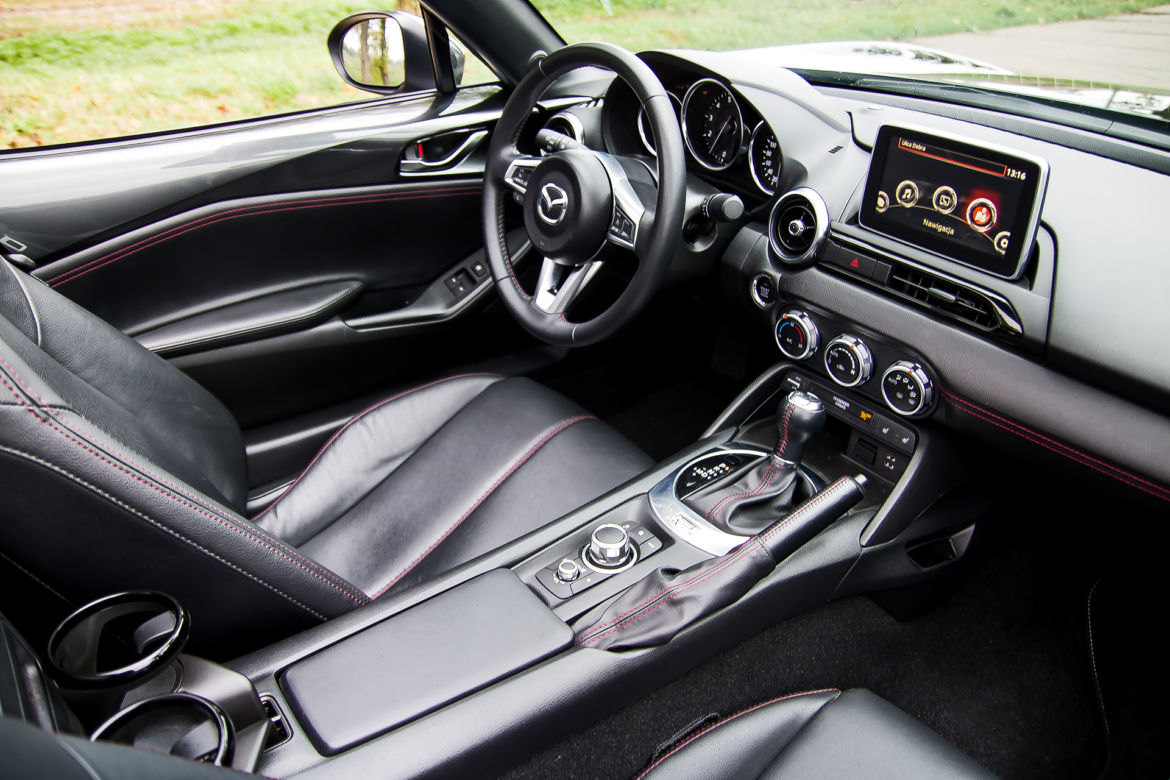 Mazda MX-5 RF 2.0 SKY-G 160 KM 6AT i-ELOOP SkyFREEDOM