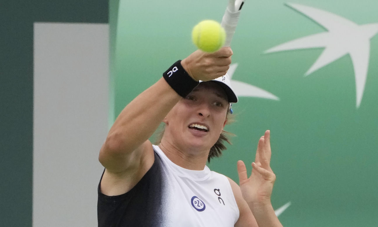 Iga Świątek - Rebecca Peterson NA ŻYWO Relacja live wynik Polka walczy w US Open 