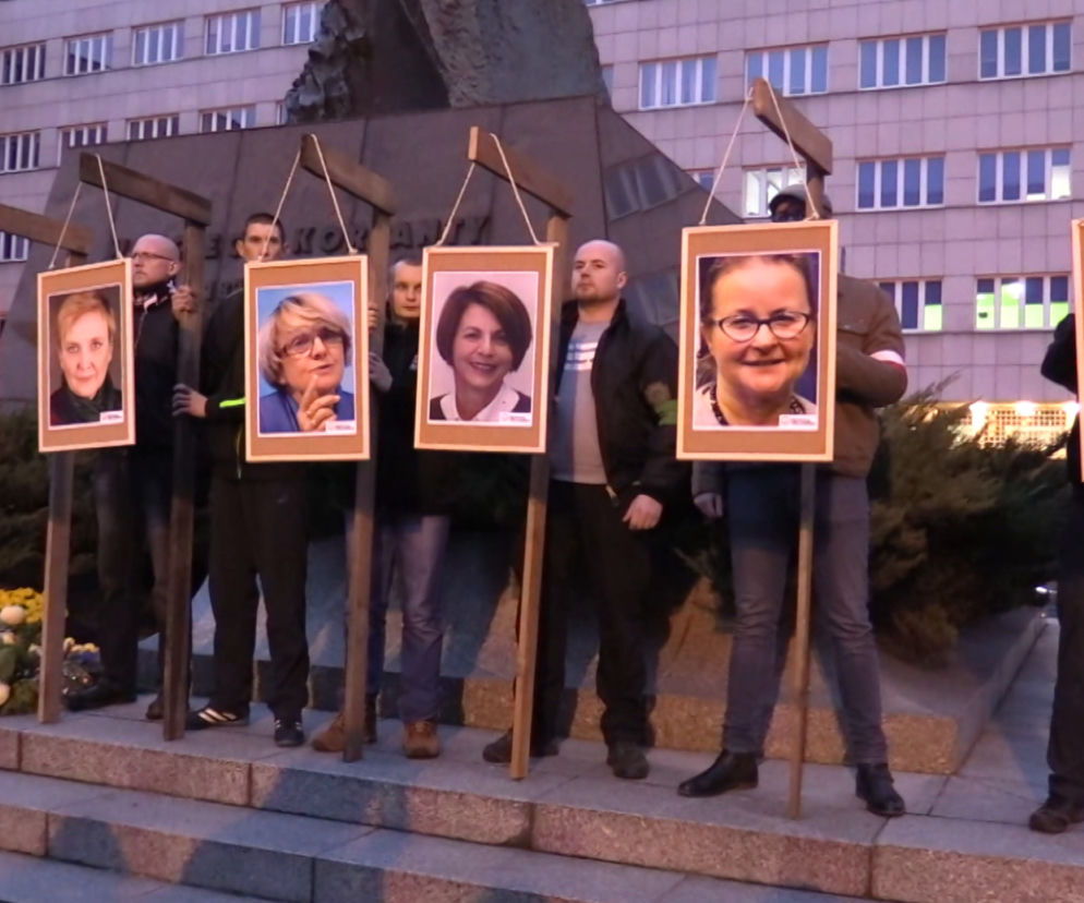 Europosłowie na szubienicach. Prokuratura ostatecznie umorzyła śledztwo