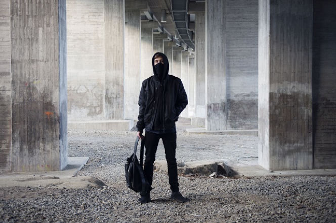 Alan Walker - wystąp w teledysku Alone! ZGŁOSZENIA