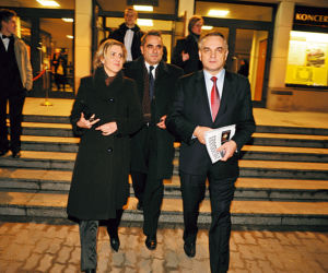 Każdy chciał dotknąć księcia Karola