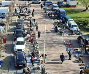 Giełda Staroci i Różności w Starachowicach (25.04.2026)