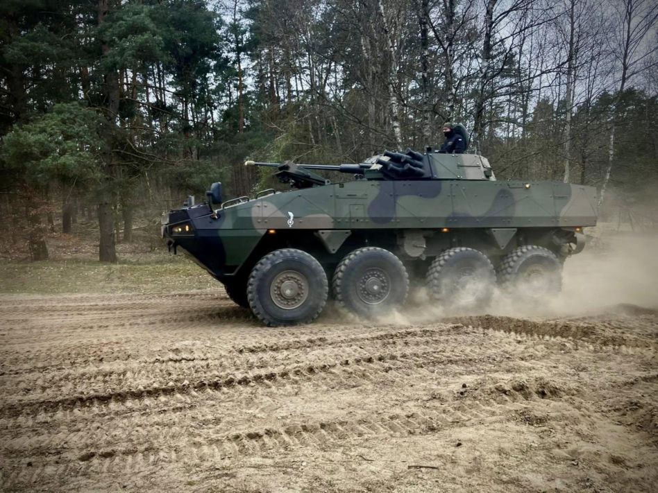 Formowanie 16. Brygady Zmotoryzowanej zakończy się w 2030 roku. Jaką siłą będzie dysponować nowa jednostka?