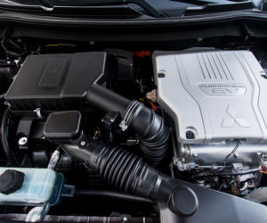 Mitsubishi Outlander PHEV Instyle NAVI+