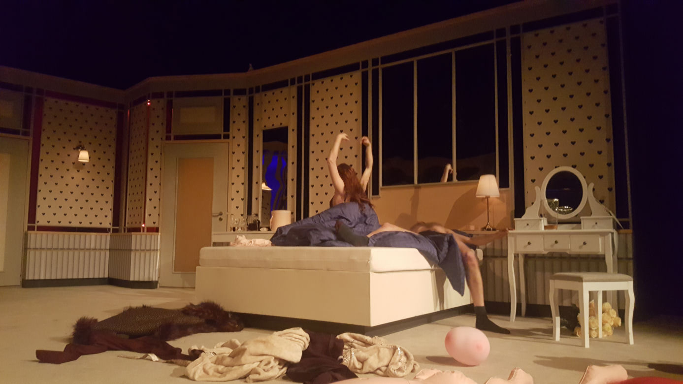 Farsa w Teatrze Miejskim w Gliwicach! Już dziś premiera "Wieczoru Kawalerskiego"
