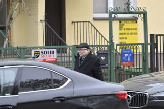 Kaczyński wyzdrowiał i ruszył na Nowogrodzką