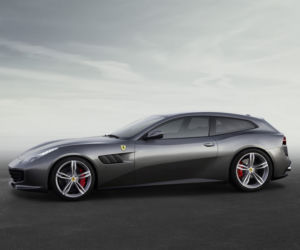 Ferrari GTC4Lusso