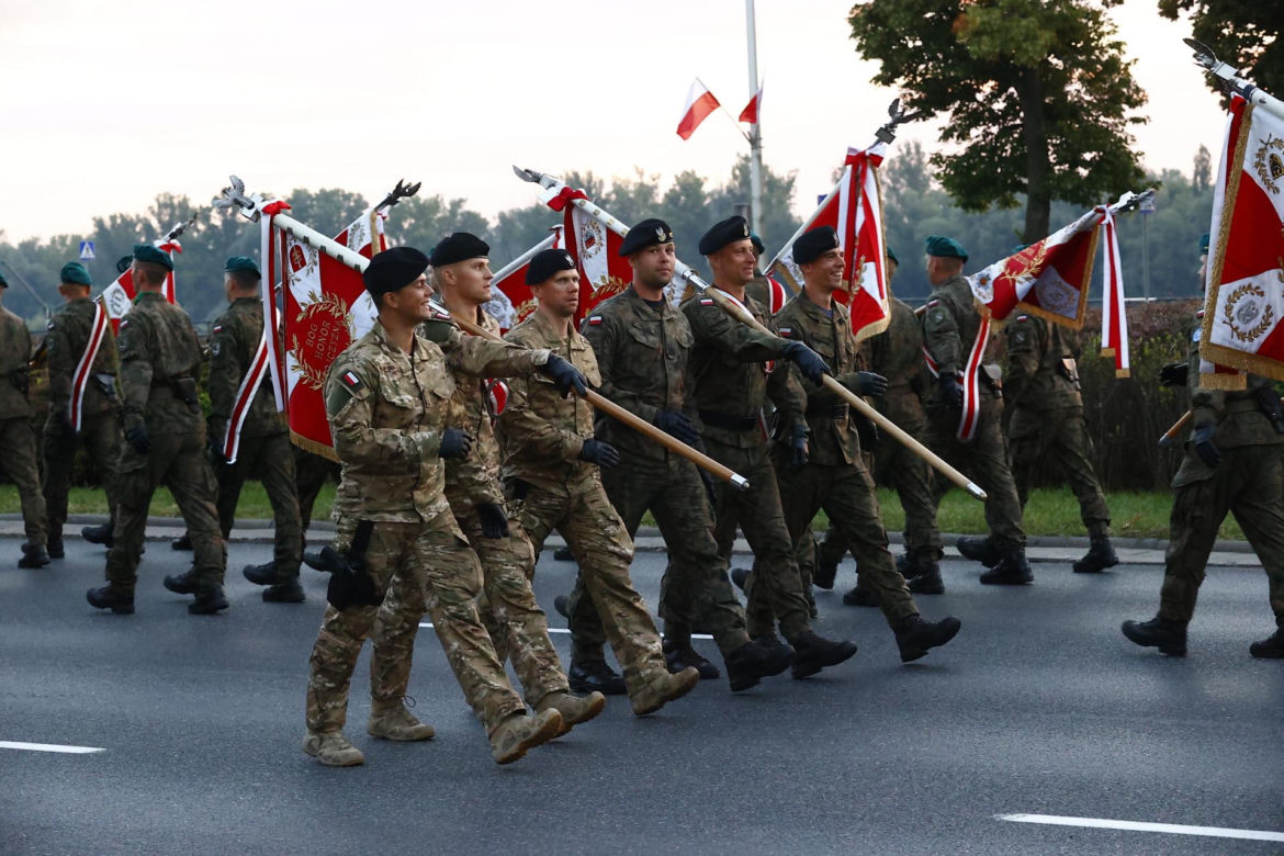 Święto Wojska Polskiego. Wielka defilada w Warszawie. O której się zacznie? [DATA,GODZINA, DOJAZD]
