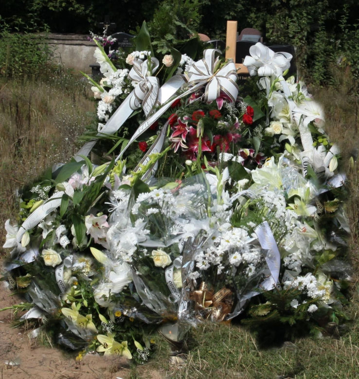 Tadeusz zginął próbując ratować Perełkę. Nocna podróż samochodem zakończona tragedią