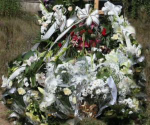 Tadeusz zginął próbując ratować Perełkę. Nocna podróż samochodem zakończona tragedią