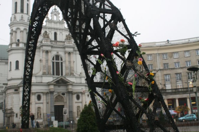 Warszawa, plac Zbawiciela, tęcza